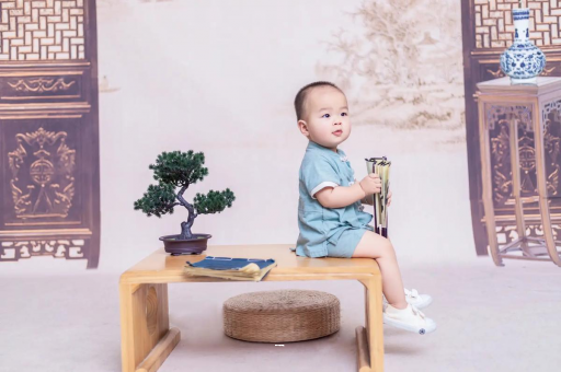 黔西南孕妇八个月肚子胀